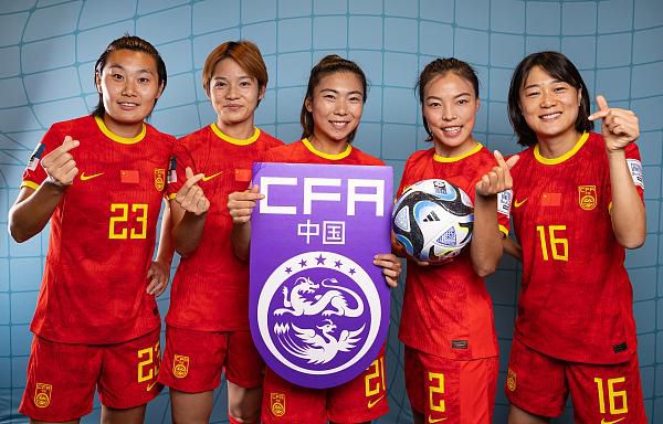 麻豆国产精品蜜桃va在线播放